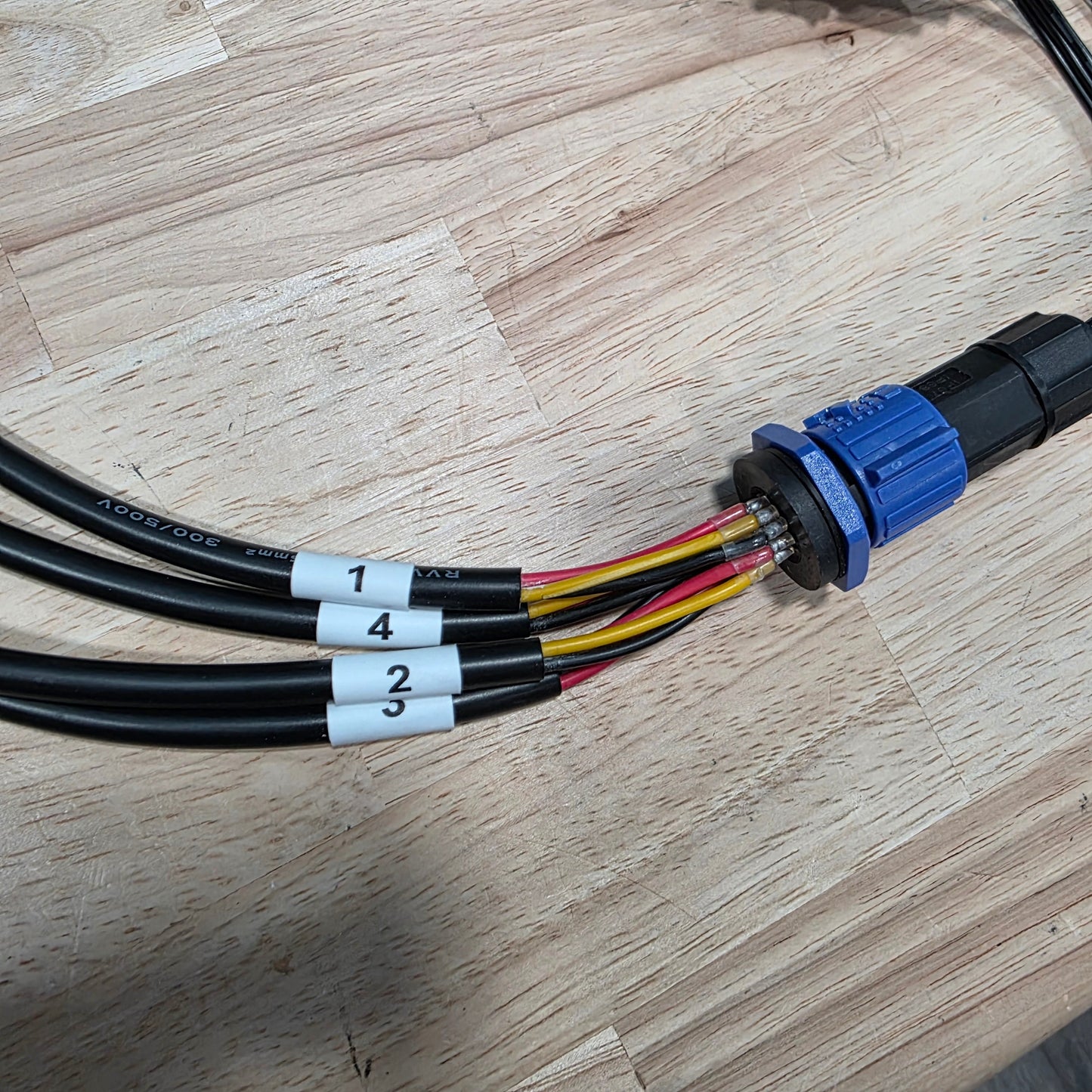 ConnectGenie 4 Port Bulkhead Connector